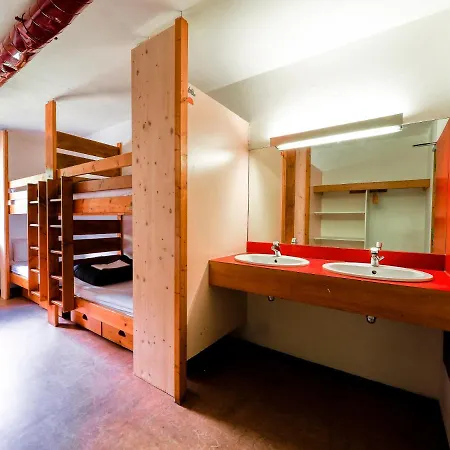 Hi Hostel *